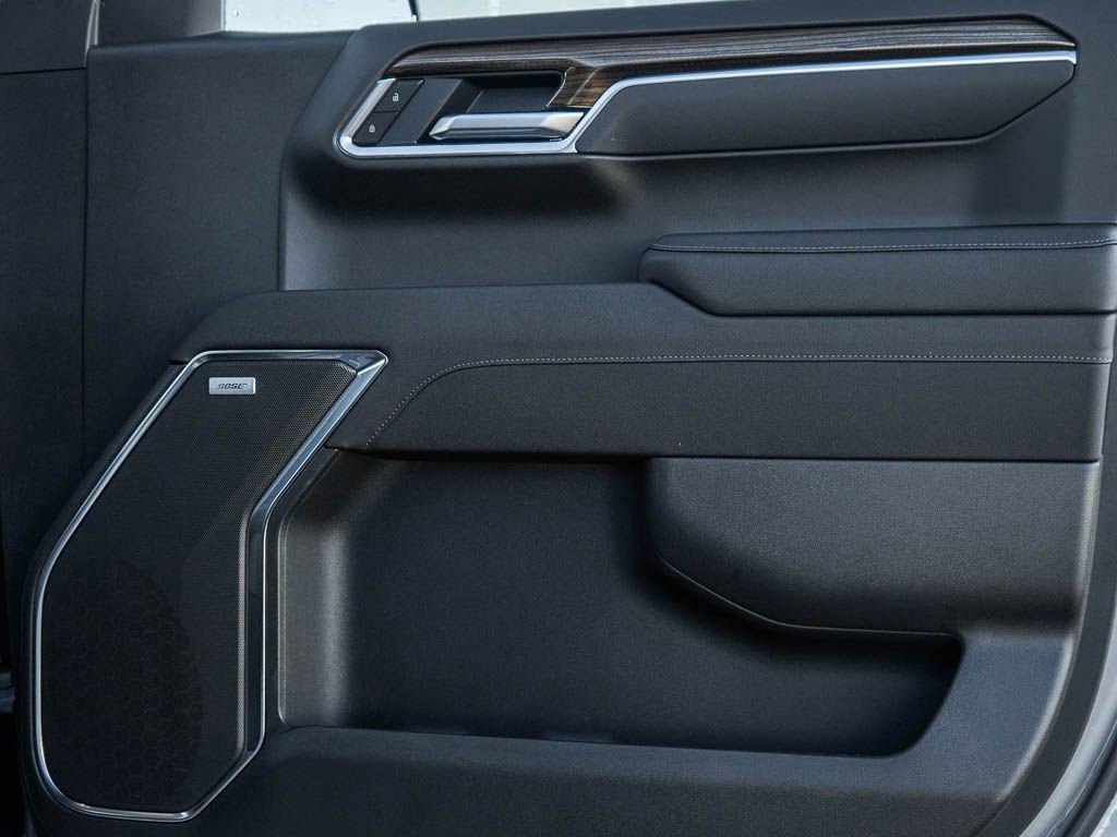 New 2026 Chevrolet Silverado 1500 LT Trail Boss w/ Safety Package image 8