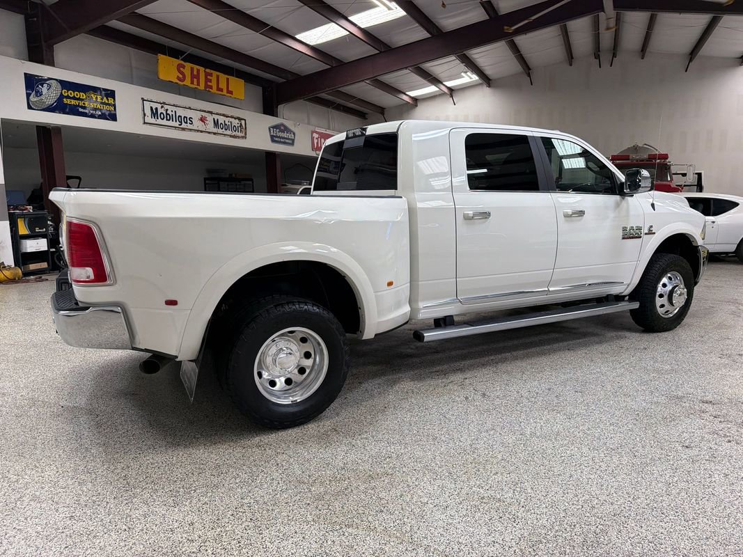 Used 2017 RAM 3500 Laramie Longhorn AWD/4WD image 8