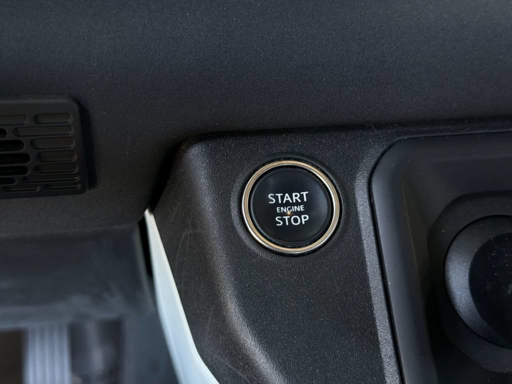Used 2023 Land Rover Defender 110 S AWD/4WD image 23