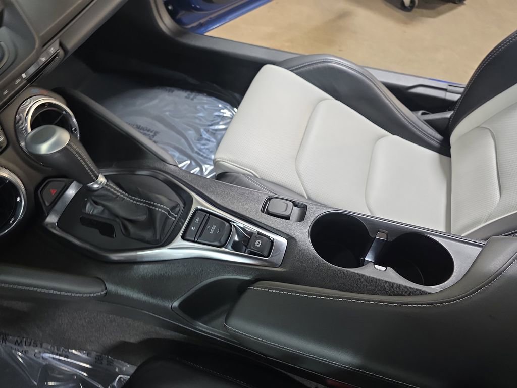 Used 2024 Chevrolet Camaro LT w/ Technology Package RWD image 22