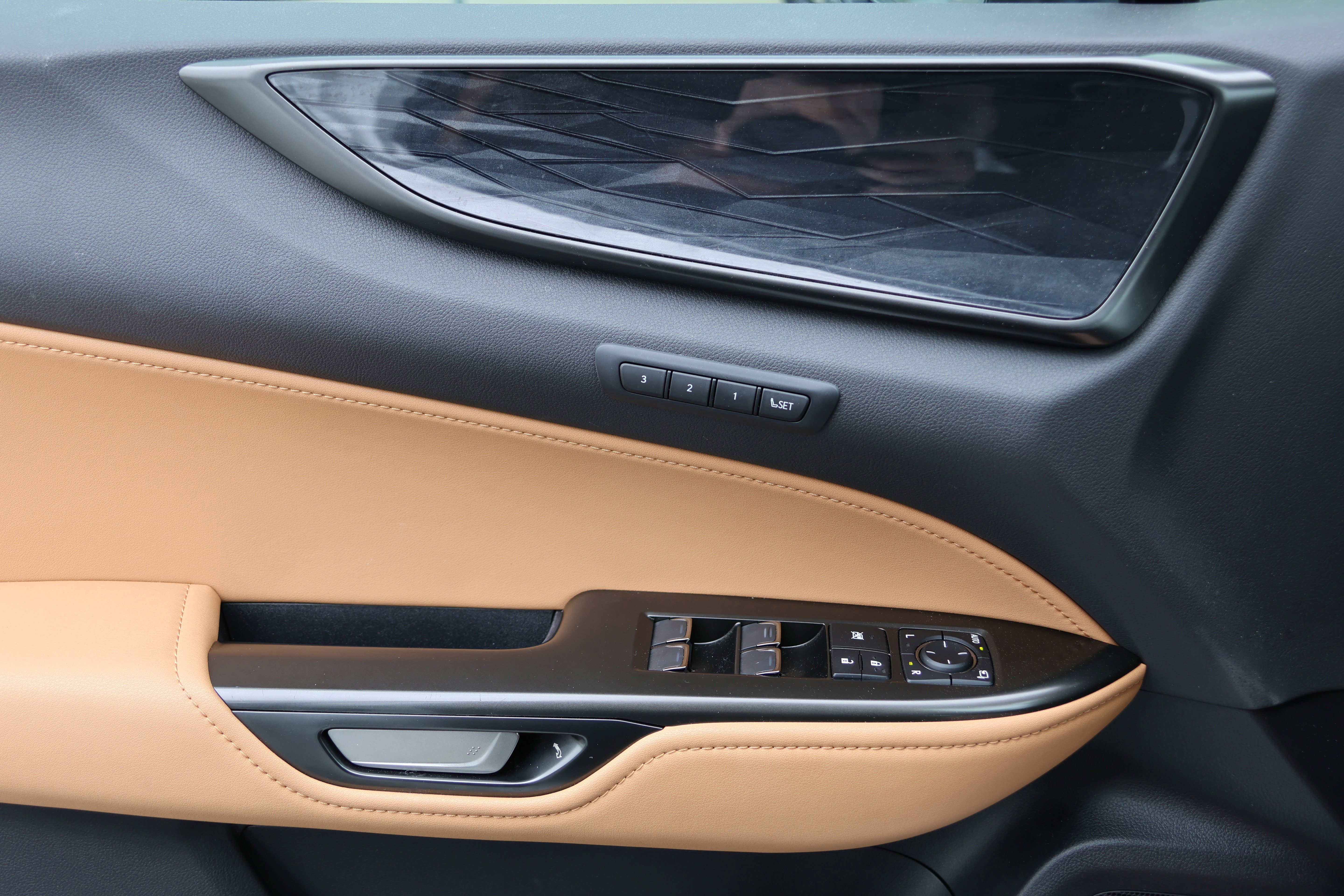 Used 2024 Lexus NX 350 350 Premium image 12