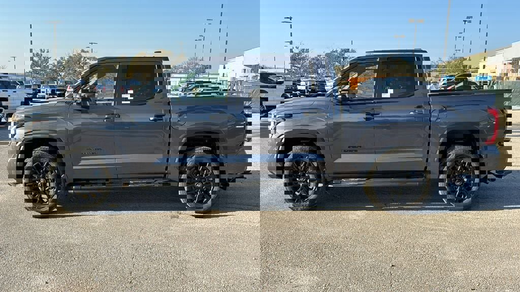 New 2026 Toyota Tundra Limited image 4