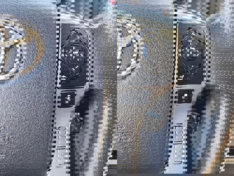 Used 2023 Toyota 4Runner Limited image 24