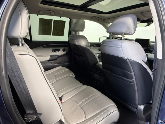 Used 2023 Honda Pilot Elite image 51