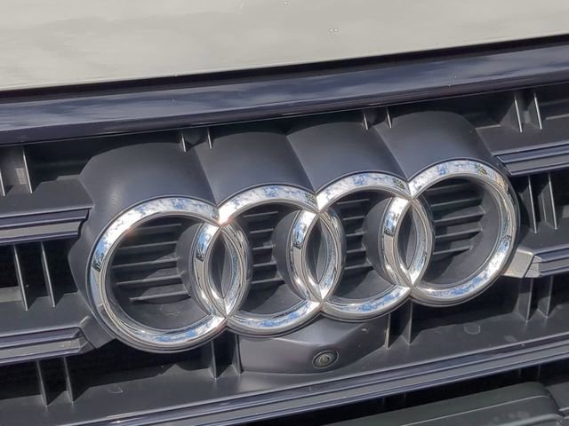Used 2020 Audi SQ5 Prestige image 13