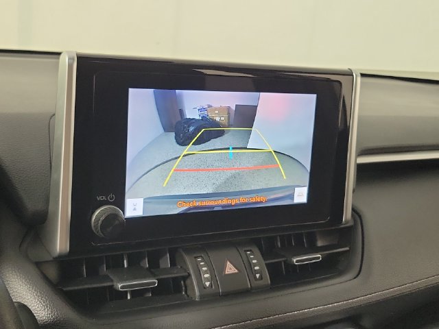 Used 2023 Toyota RAV4 XLE Premium FWD image 30
