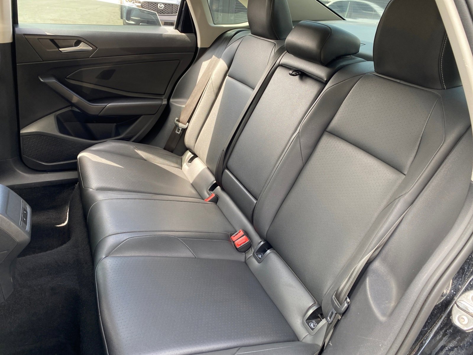 Used 2019 Volkswagen Jetta SE w/ Cold Weather Package image 20