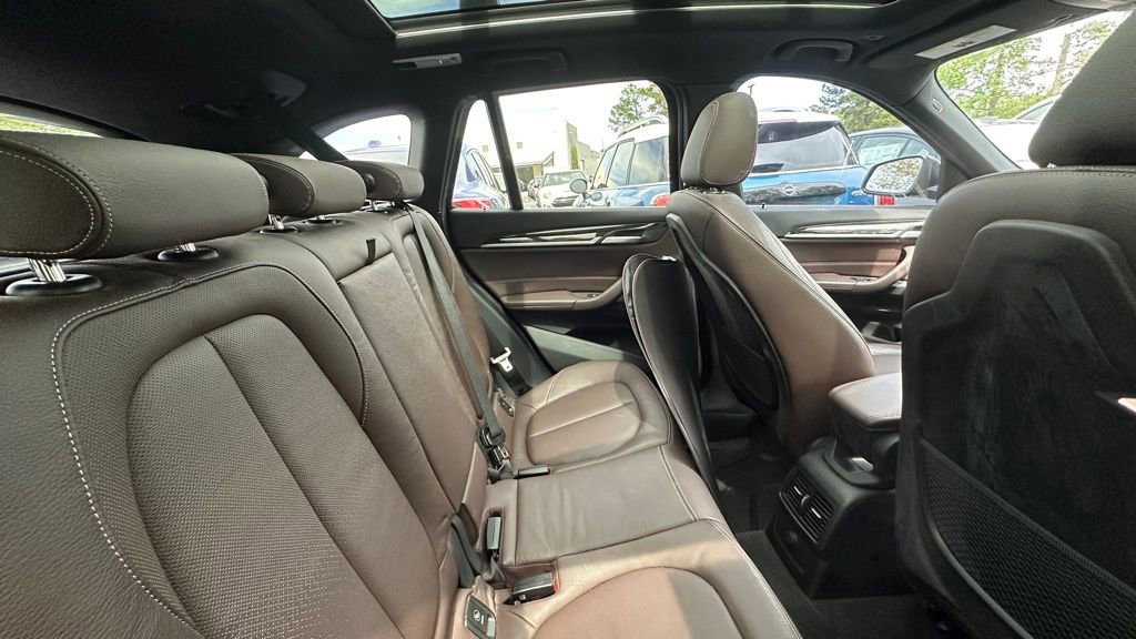 Used 2017 BMW X1 xDrive28i image 8
