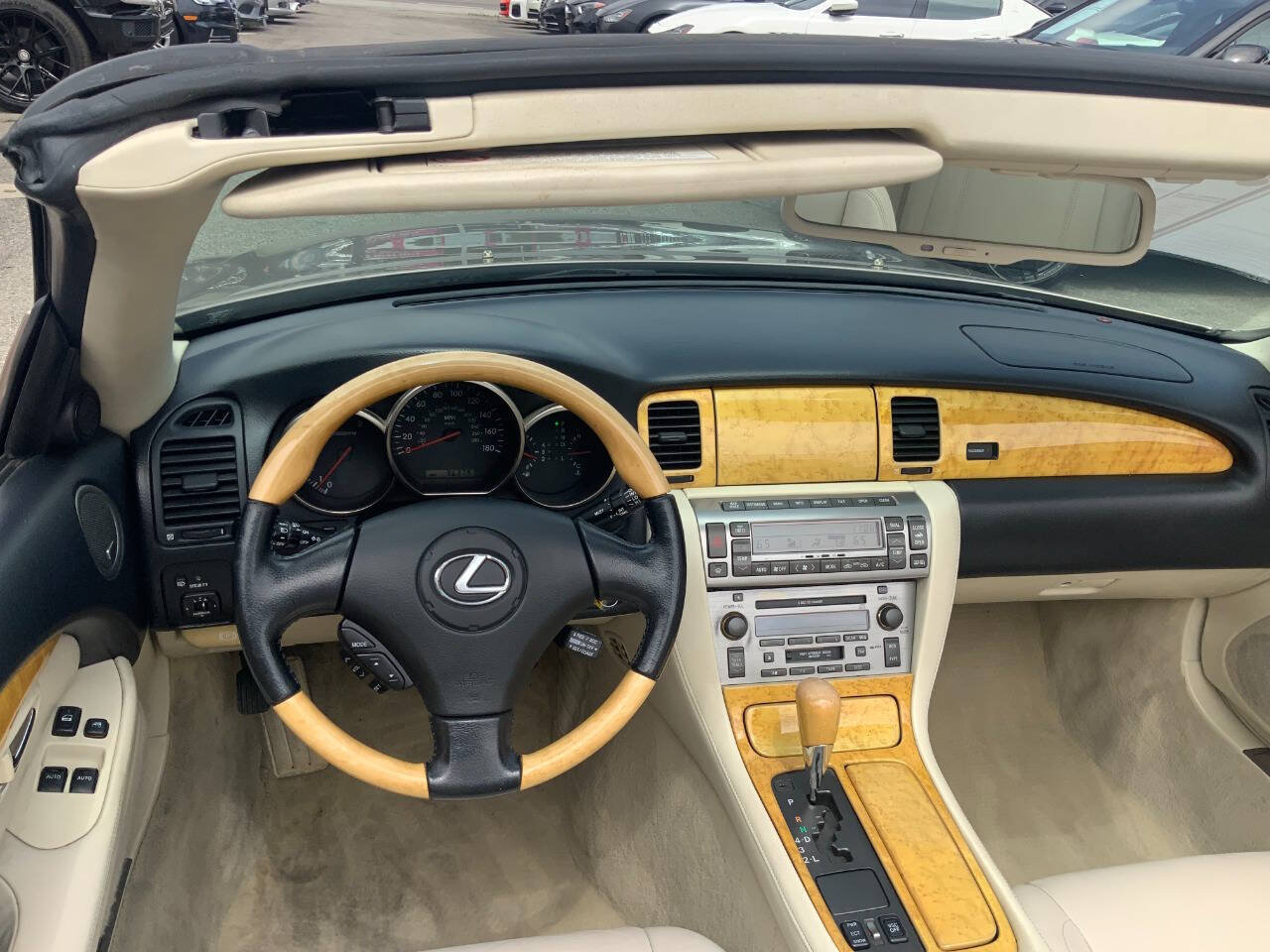 Used 2002 Lexus SC 430 Convertible RWD image 23