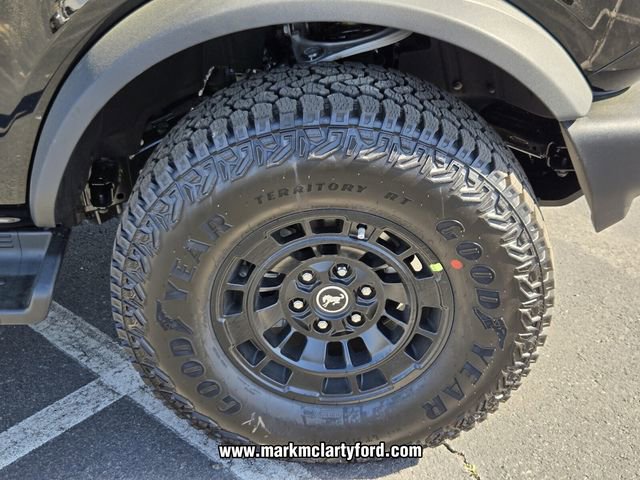 New 2026 Ford Bronco Outer Banks w/ Sasquatch Package image 14