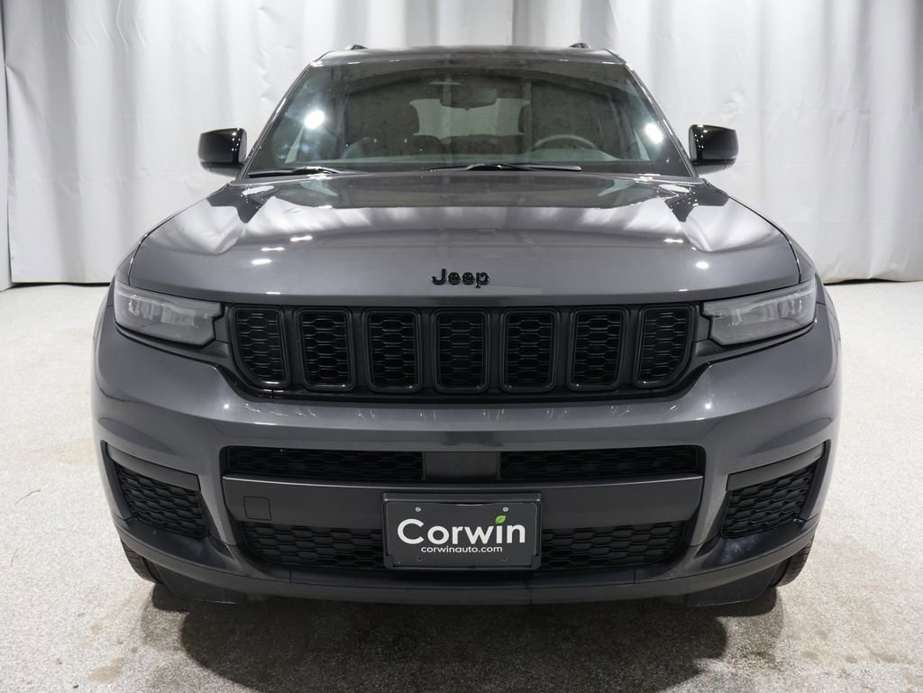 Used 2024 Jeep Grand Cherokee L Altitude image 8