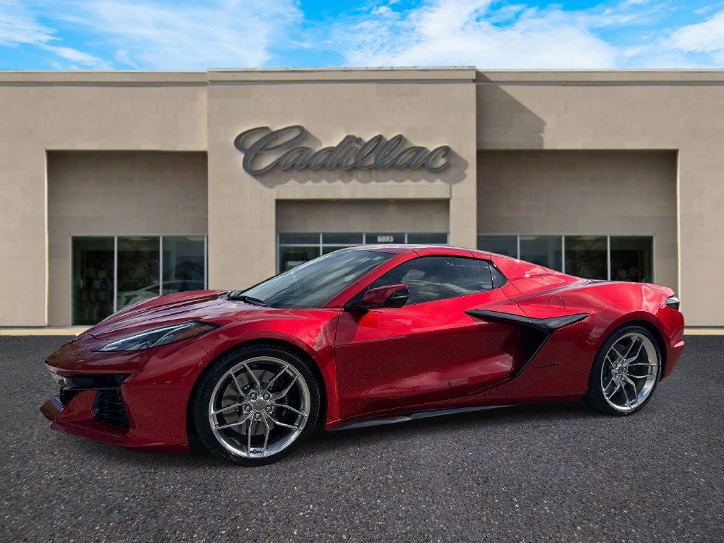 Used 2025 Chevrolet Corvette Z06 RWD image 7