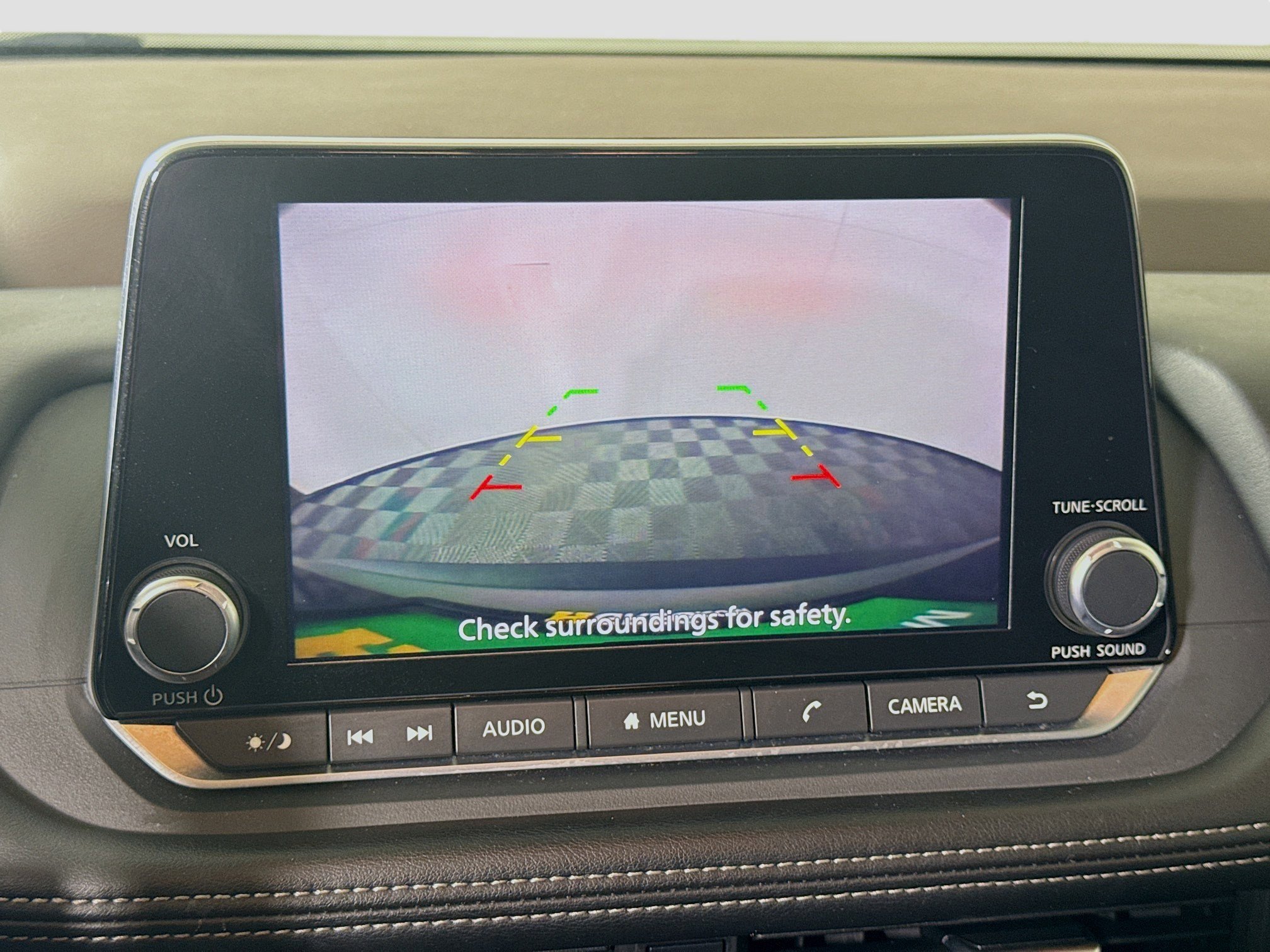 Used 2023 Nissan Rogue SV image 19