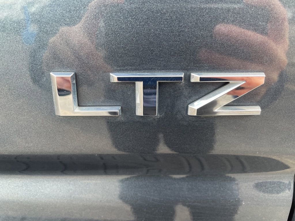 Used 2020 Chevrolet Silverado 2500 LTZ w/ LTZ Plus Package image 8