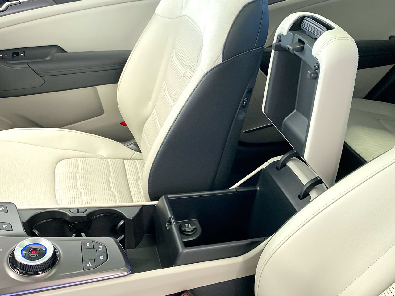 New 2027 Kia Sportage SX Prestige AWD/4WD image 29