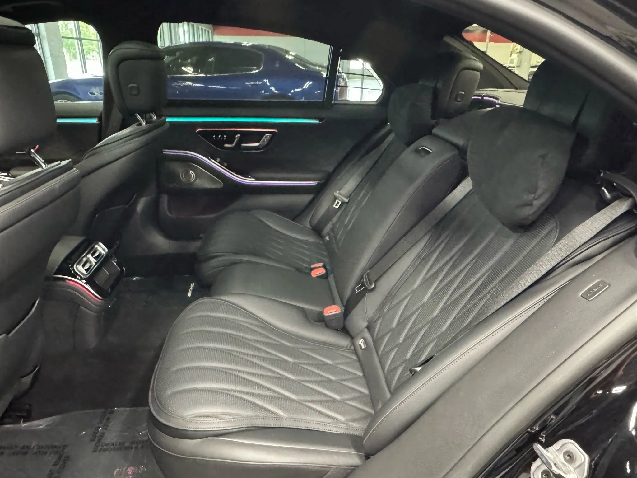 Used 2024 Mercedes-Benz S 63 AMG S image 39