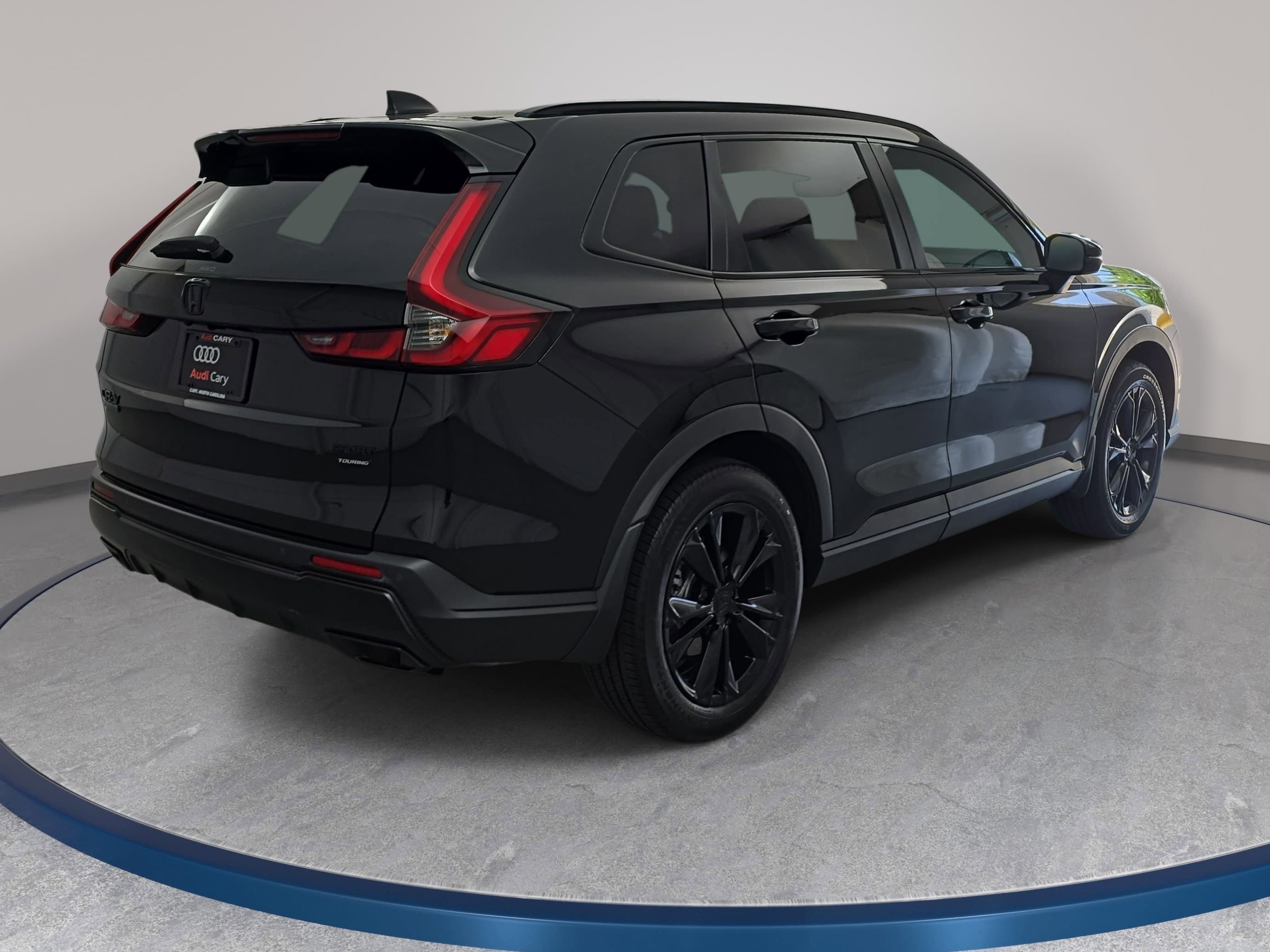 Used 2025 Honda CR-V Sport Touring image 5
