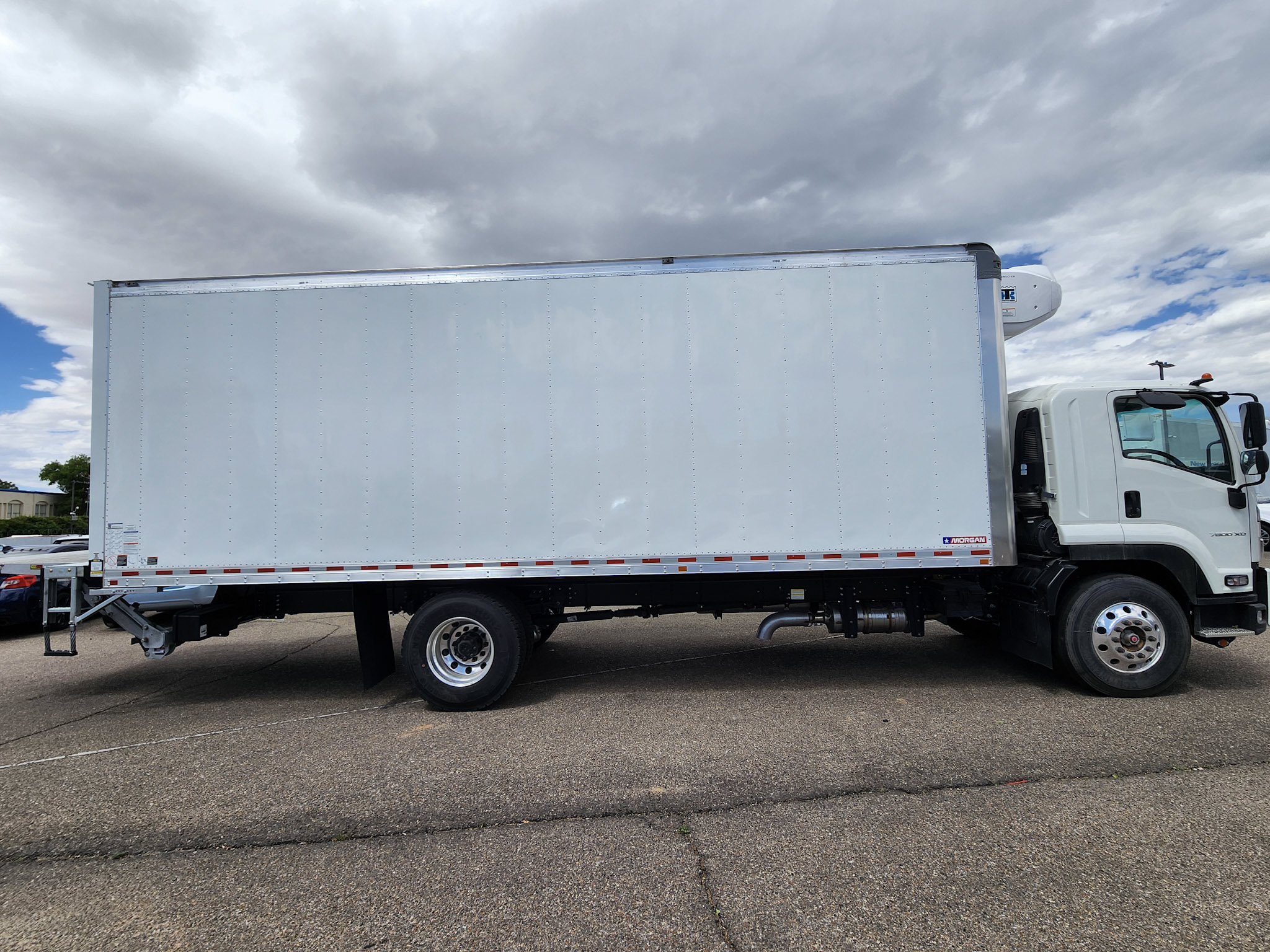 New 2024 Chevrolet Low Cab Forward 7500XD RWD image 16