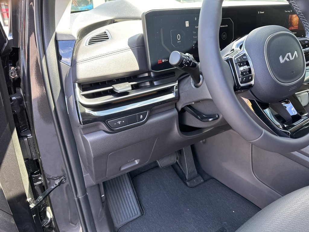 New 2026 Kia Carnival SX Prestige image 32