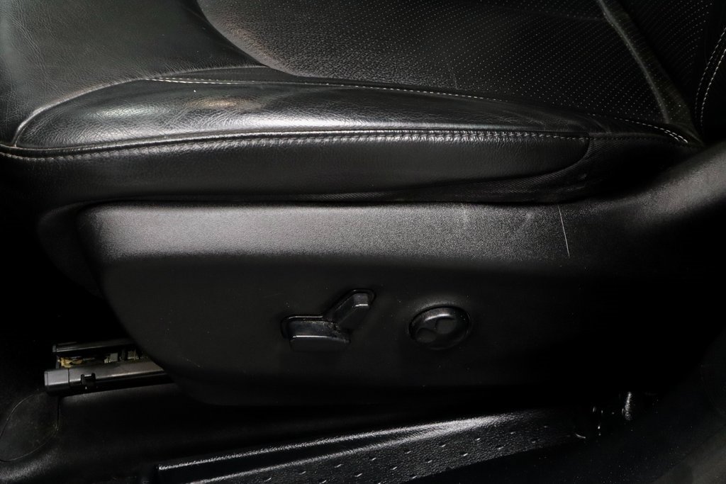 Used 2020 Chrysler Pacifica Touring-L w/ Advanced Safetytec Group image 24