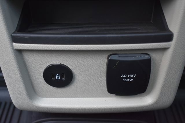 Used 2023 Ford Edge Titanium w/ Class II Trailer Tow Package image 39