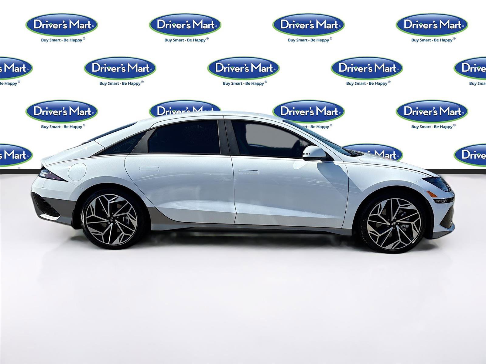 Used 2025 Hyundai Ioniq 6 SEL RWD image 8