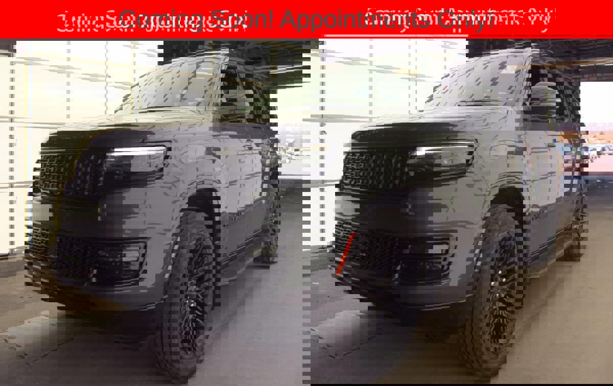 Used 2023 Jeep Wagoneer Series II AWD/4WD image 2