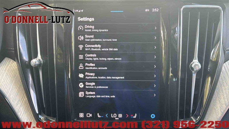 Used 2022 Volvo XC60 B6 Inscription w/ Advanced Package AWD/4WD image 28