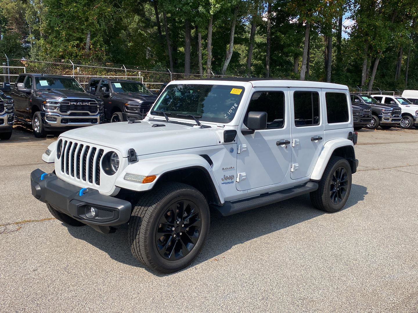 Used 2022 Jeep Wrangler Unlimited Sahara w/ Cold Weather Group