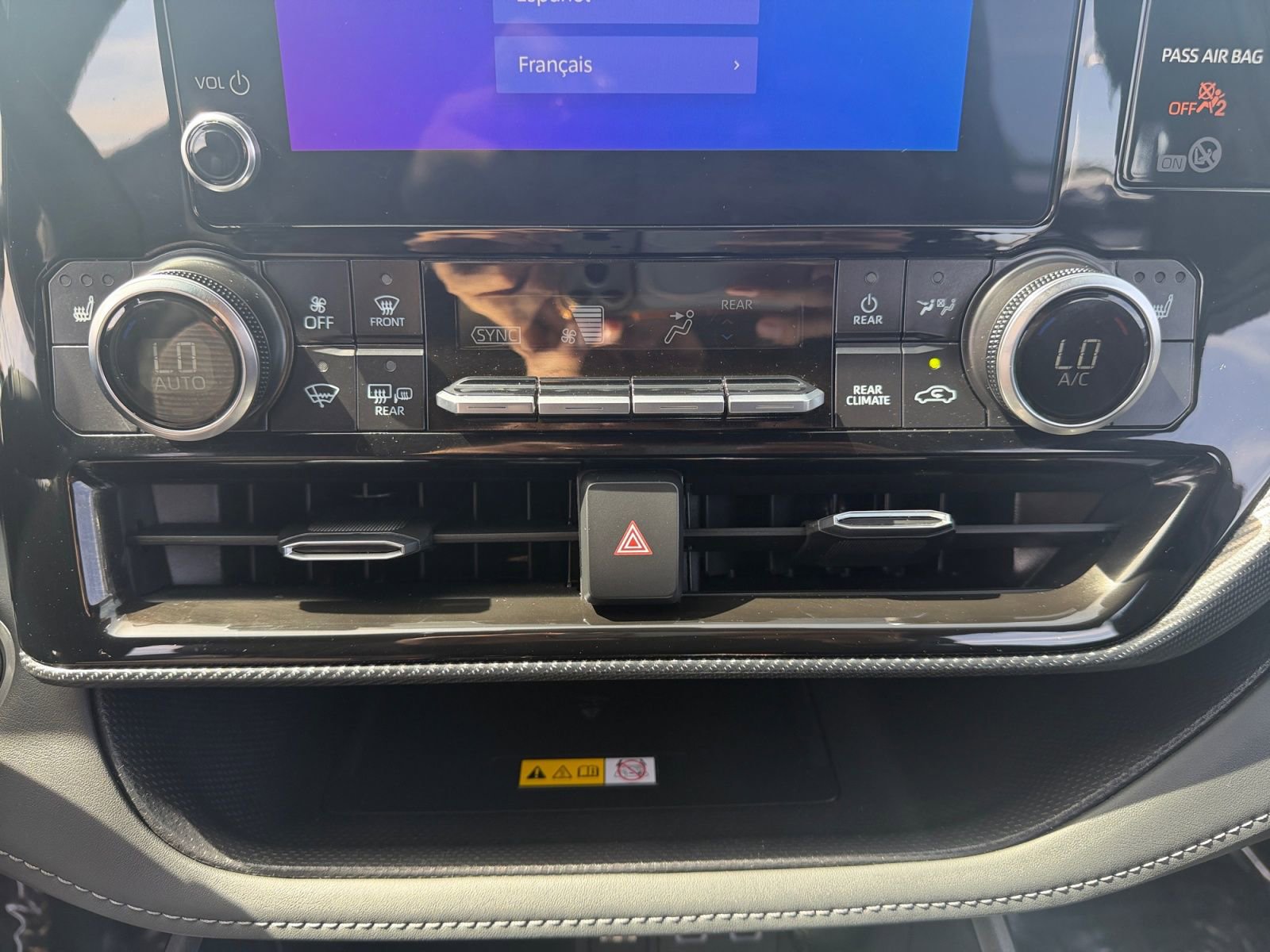Certified 2025 Toyota Highlander XSE AWD/4WD image 17