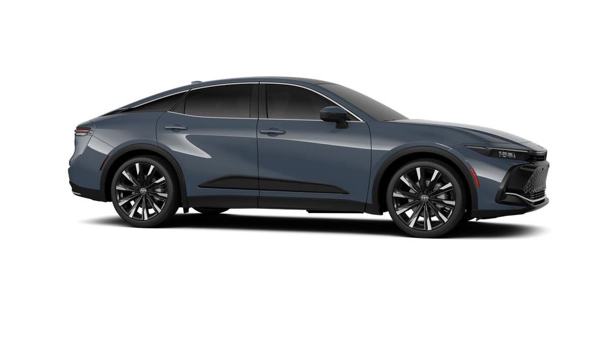 New 2026 Toyota Crown Platinum image 13