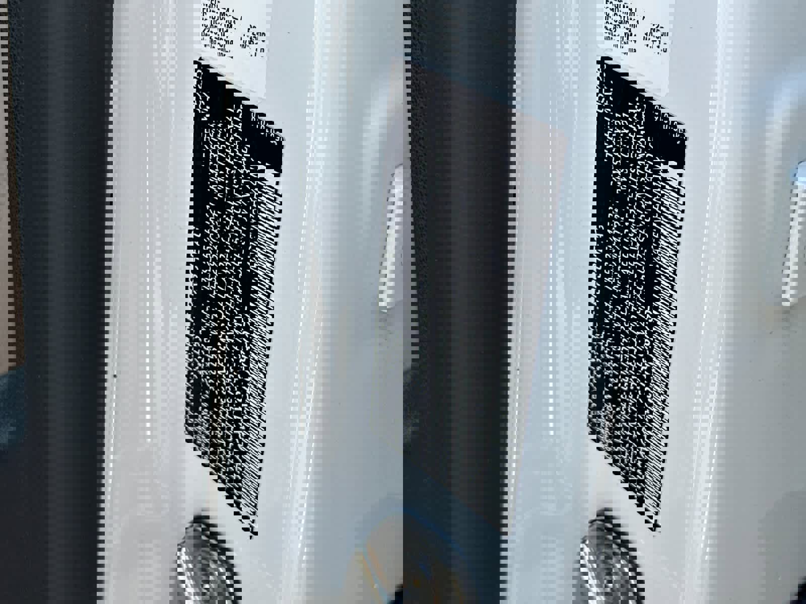 New 2025 Porsche Macan 4 Electric image 33