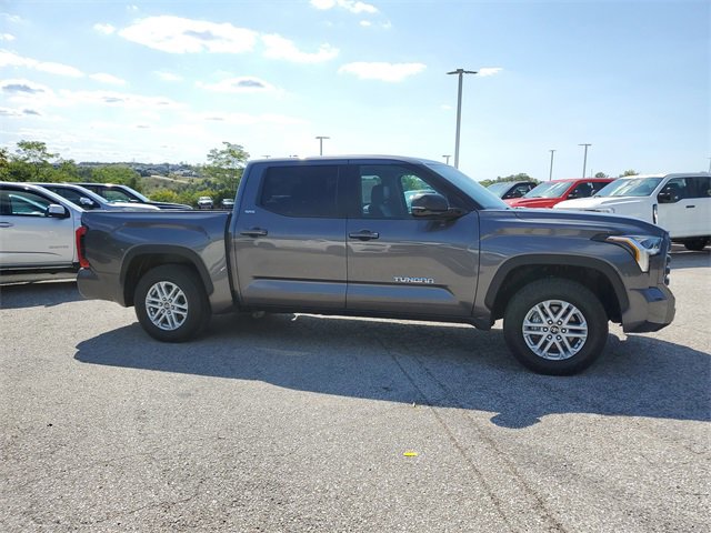Used 2022 Toyota Tundra SR5 image 3