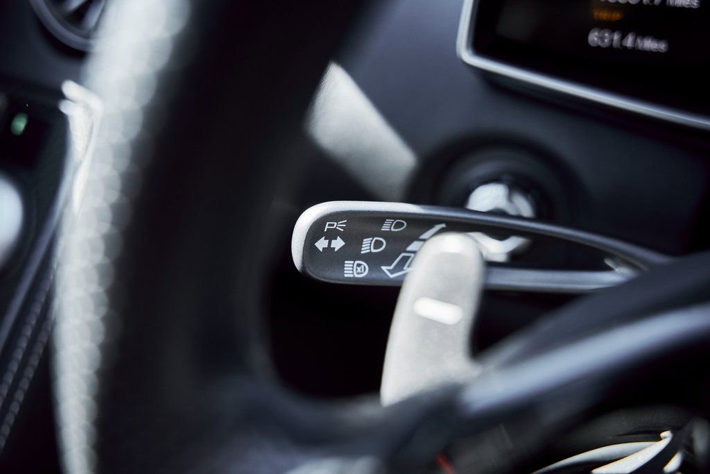 Used 2012 McLaren MP4-12C Coupe image 53