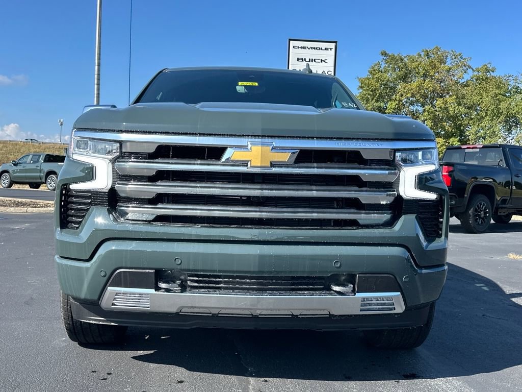 New 2026 Chevrolet Silverado 1500 High Country w/ High Country Premium Package image 2