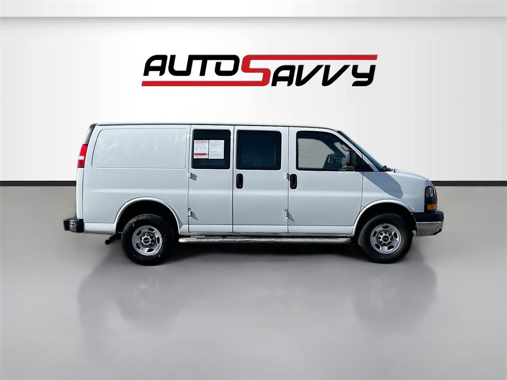 Used 2022 GMC Savana 2500 Work Van w/ Driver Convenience Package image 8