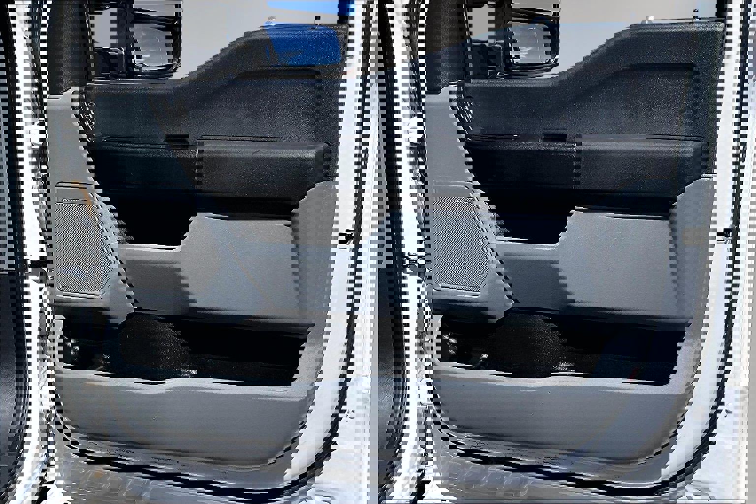 Used 2023 Ford F550 4X4 2dr Regular Cab 145.3-205. image 26