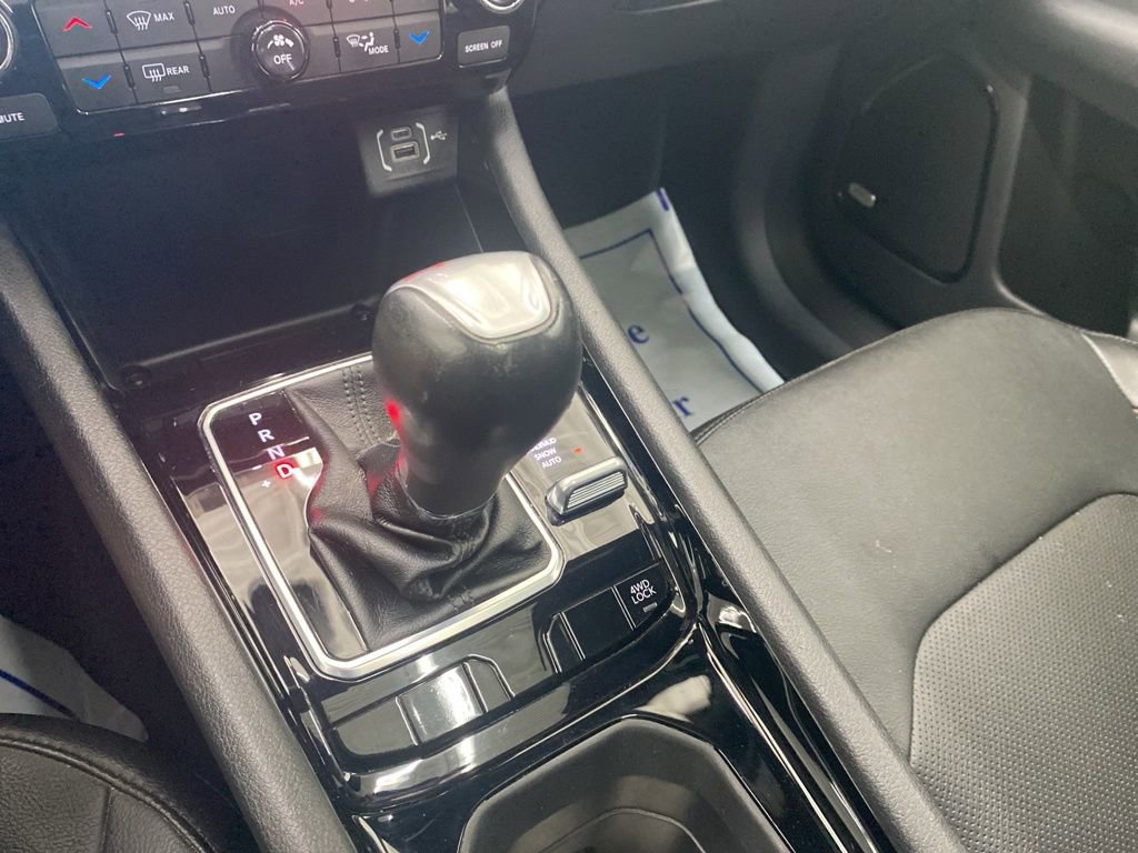 Certified 2023 Jeep Compass Limited w/ Sun and Sound Group image 25