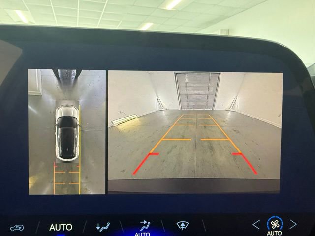 New 2026 Chevrolet Blazer EV LT image 12