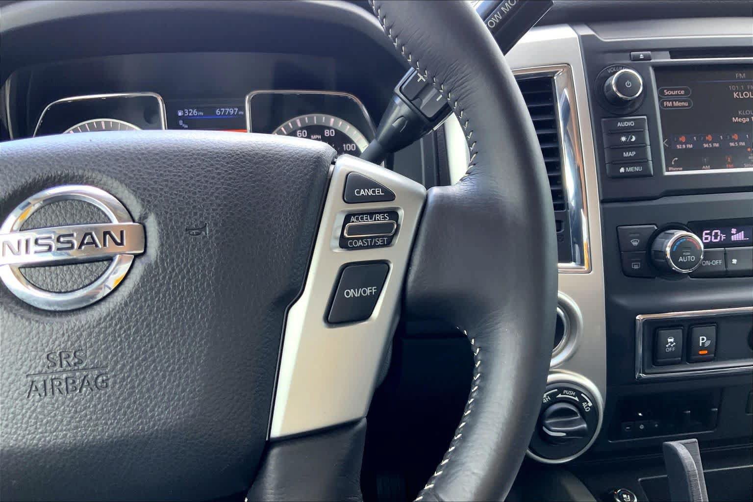 Used 2019 Nissan Titan PRO-4X w/ Pro-4x Convenience Package AWD/4WD image 25