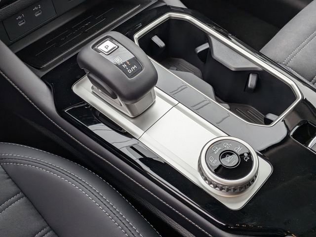 New 2026 Mitsubishi Outlander SE image 23