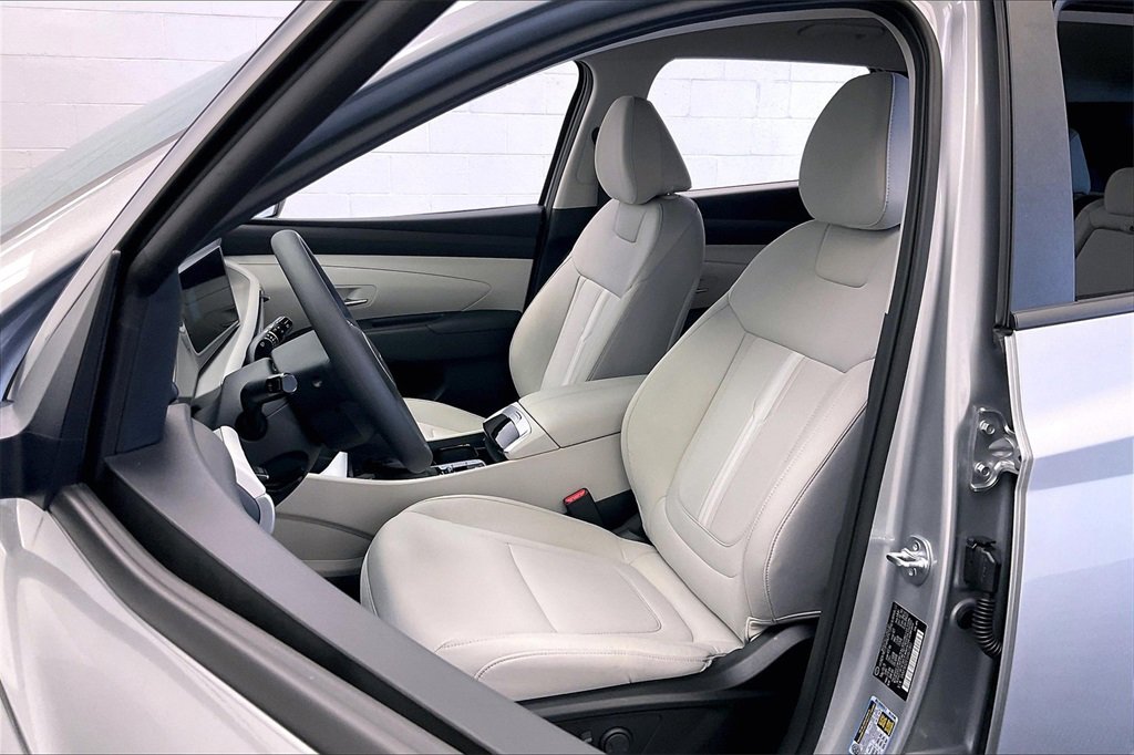 New 2025 Hyundai Tucson SEL image 9