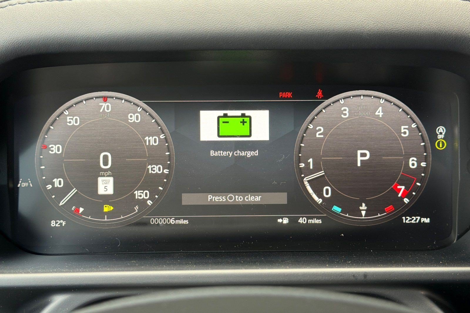 New 2026 Land Rover Defender 110 X-Dynamic SE AWD/4WD image 19