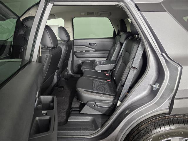 New 2026 Nissan Pathfinder SL AWD/4WD image 27