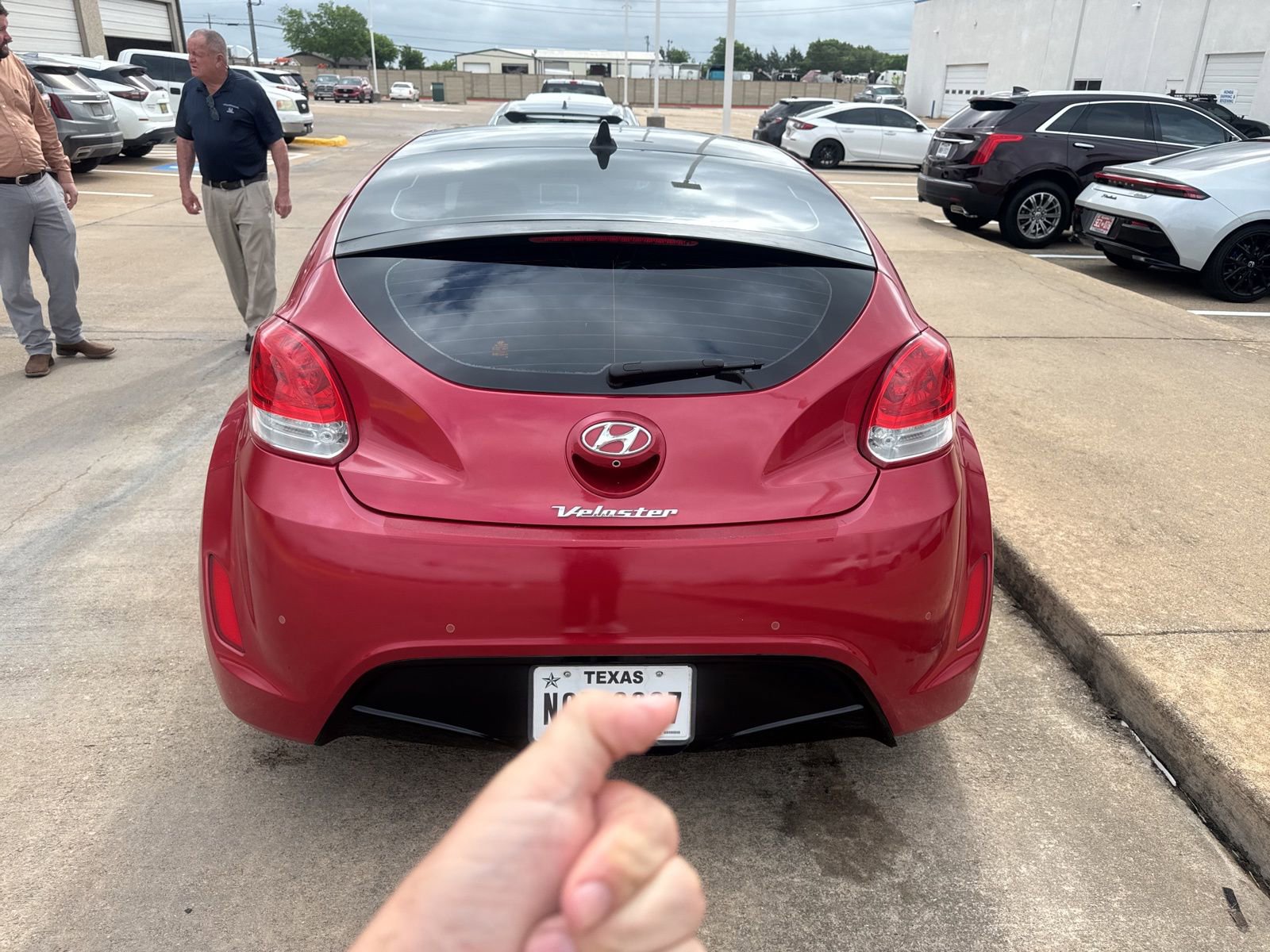 Used 2016 Hyundai Veloster w/ Option Group 03 image 4