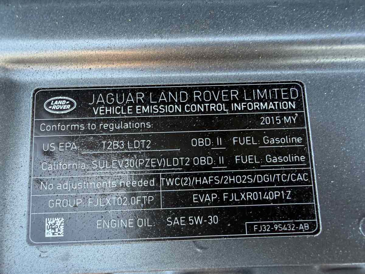 Used 2015 Land Rover Range Rover Evoque Pure Plus AWD/4WD image 18