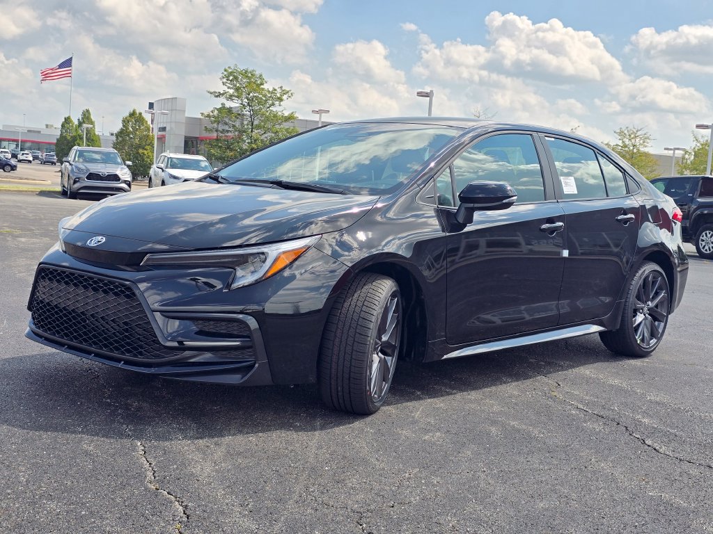 New 2026 Toyota Corolla SE w/ SE Package FWD image 12