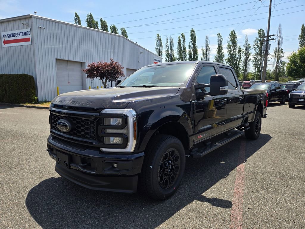 New 2025 Ford F350 Lariat w/ Lariat Ultimate Package