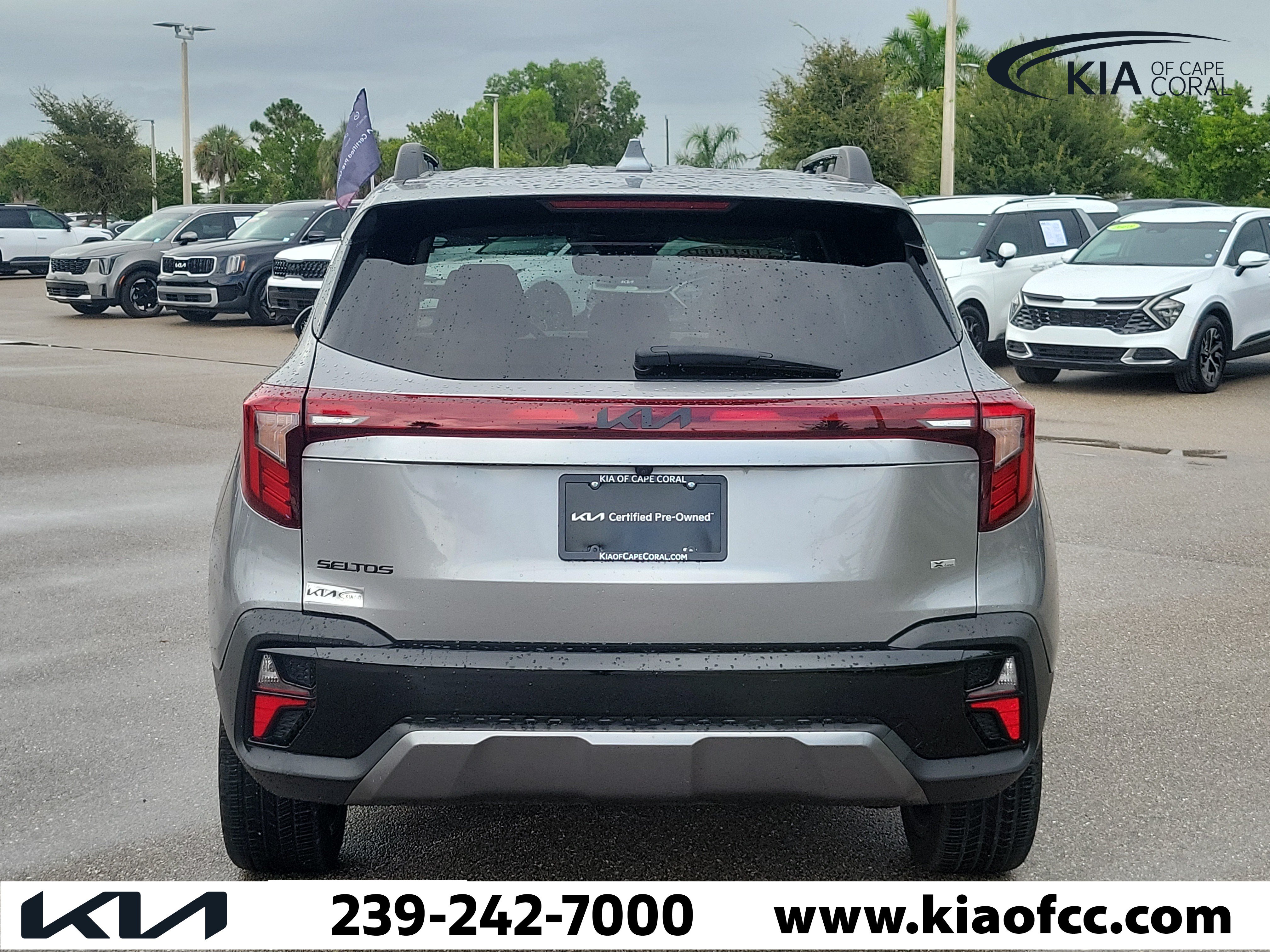 Certified 2025 Kia Seltos X-Line AWD/4WD image 5