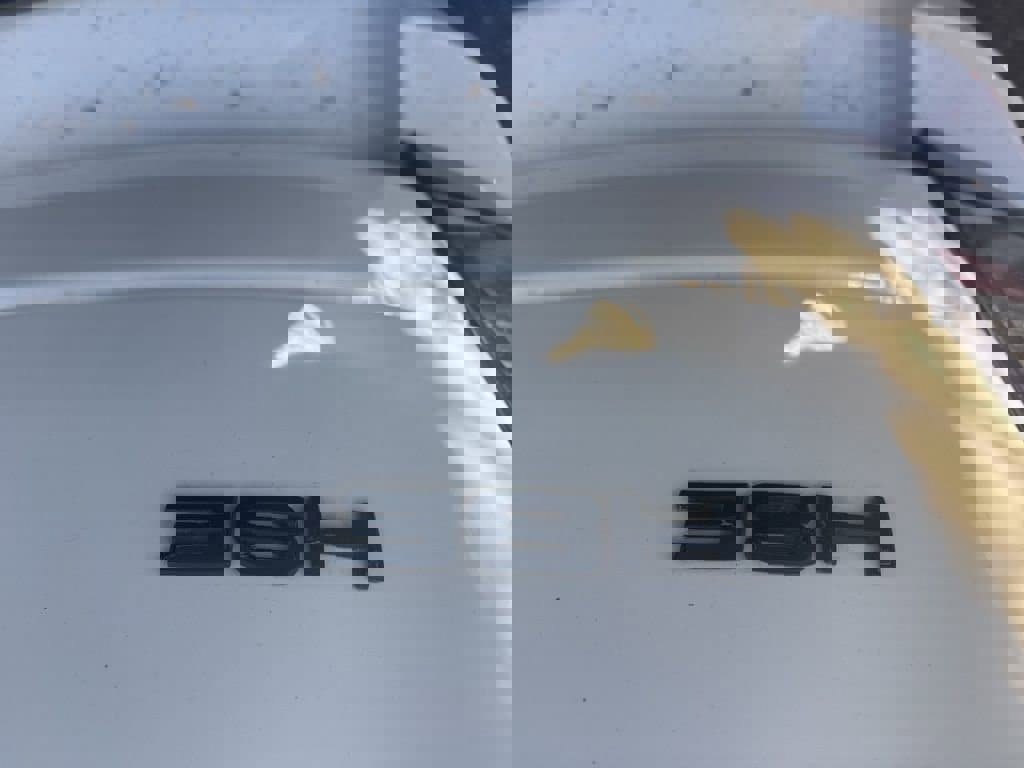 Used 2016 Land Rover Range Rover HSE image 12